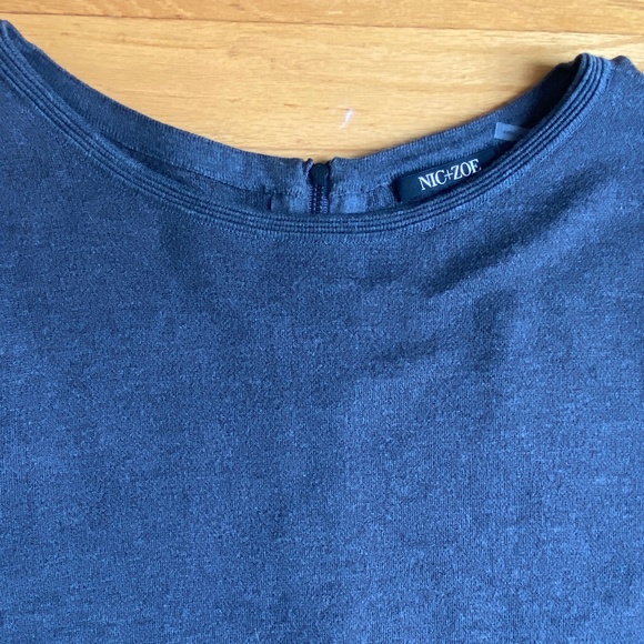 Nic & Zoe gray knit tunic,  small - Picture 3 of 11